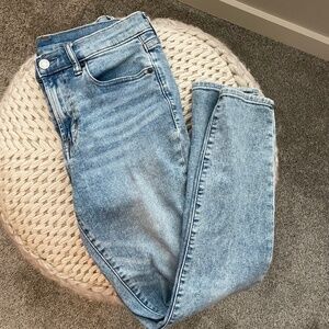 New GAP Mid Rise True Skinny Jeans with Washwell LIGHT INDIGO Sz8r 29